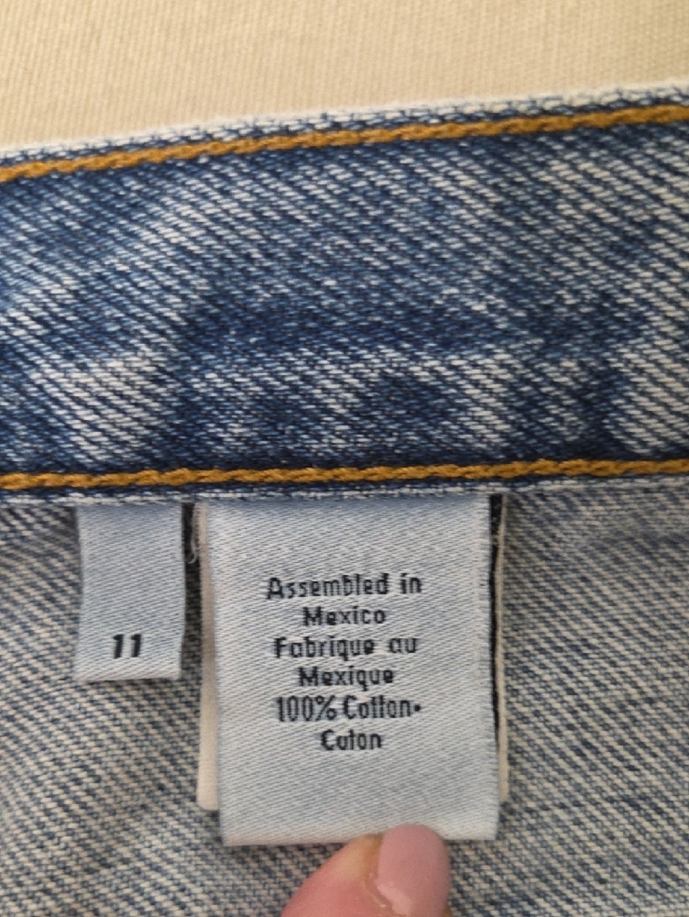 Vintage Calvin Klein Jeans Relaxed Light Blue Denim 90s SIZE 11 30 Waist High - Picture 7 of 8